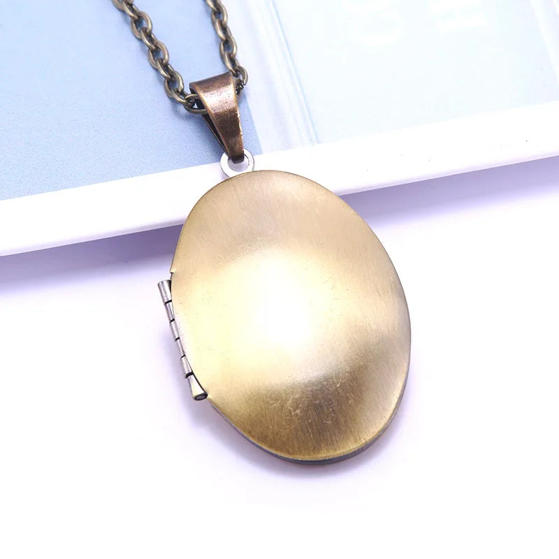 Copper Color Love Heart Locket Pendants for Women Men Openable Photo Frame Glossy Family Pet Picture Necklace Family Love Gift