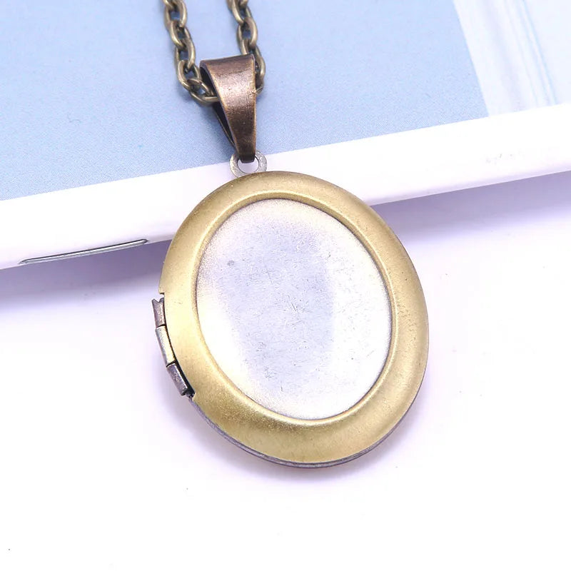 Copper Color Love Heart Locket Pendants for Women Men Openable Photo Frame Glossy Family Pet Picture Necklace Family Love Gift