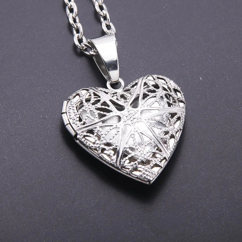 Copper Color Love Heart Locket Pendants for Women Men Openable Photo Frame Glossy Family Pet Picture Necklace Family Love Gift